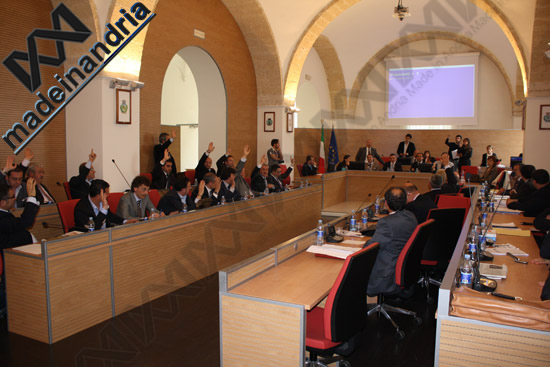 Provincia di Barletta-Andria-Trani: seduta consigliare del 17/05/2010