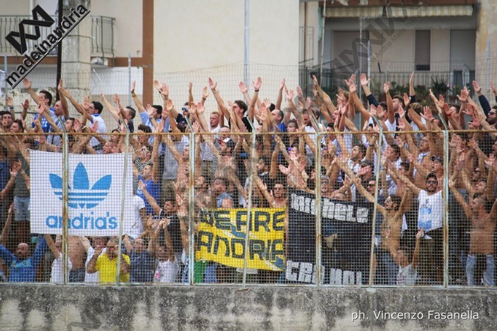 Trani Calcio - Fidelis Andria, vietata agli andriesi