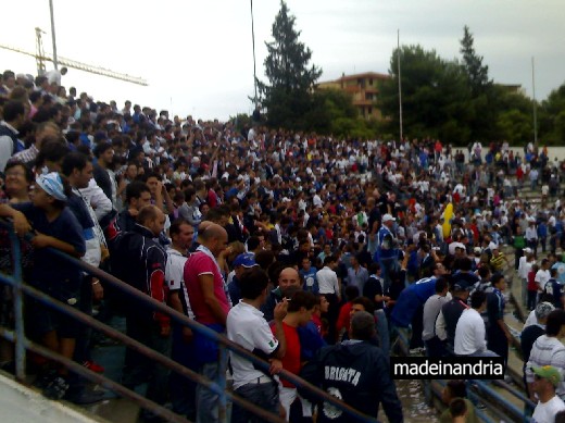 andria - monopoli (la curva nord)